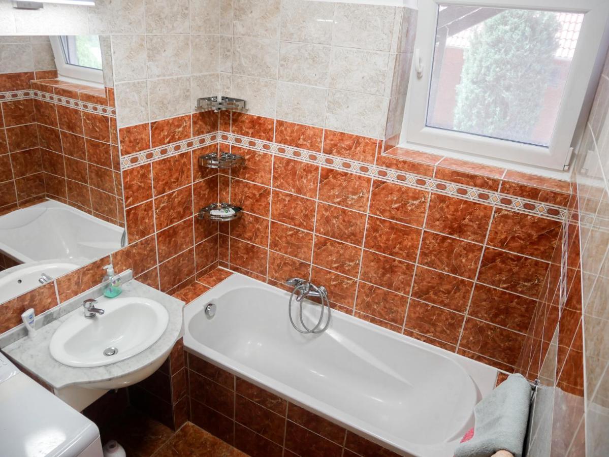 Tenisz Vendeghaz Ordacsehi Luaran gambar